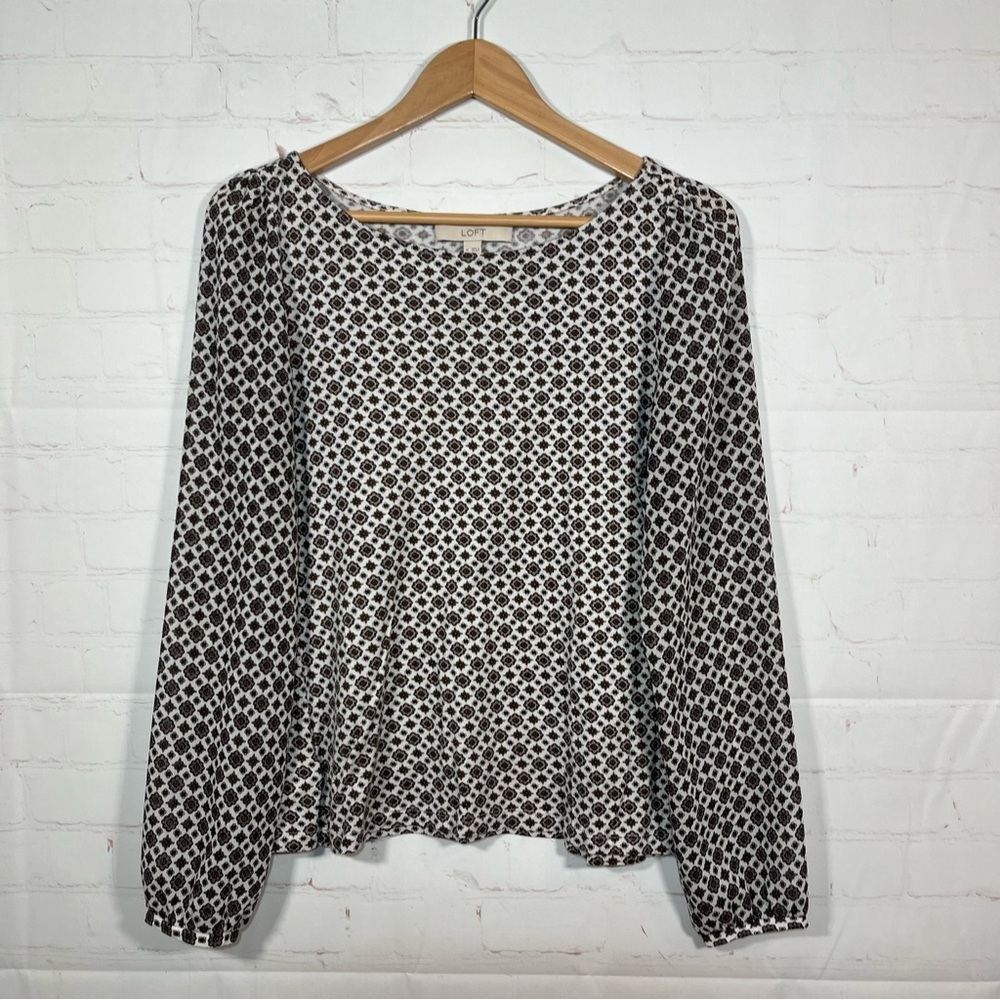 Loft Blouse Womens Size Medium Brown Geometric Round Neck Long Sleeve